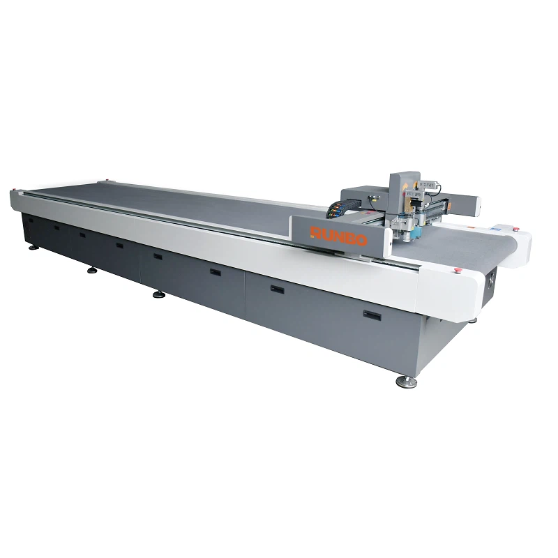 Garment Fabric Cutting Machine